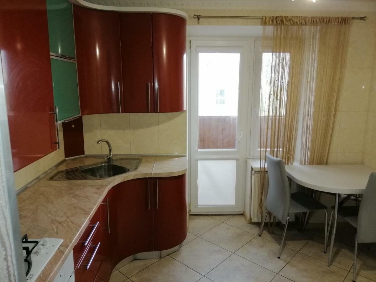 Тихая Квартира В Центре Ковеля Kovelʼ Exteriör bild